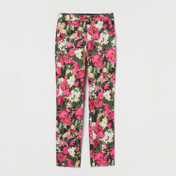 Floral Slacks - Business attire, Office Wear, Corporate Clothes for Women - Picture 4 of 5
